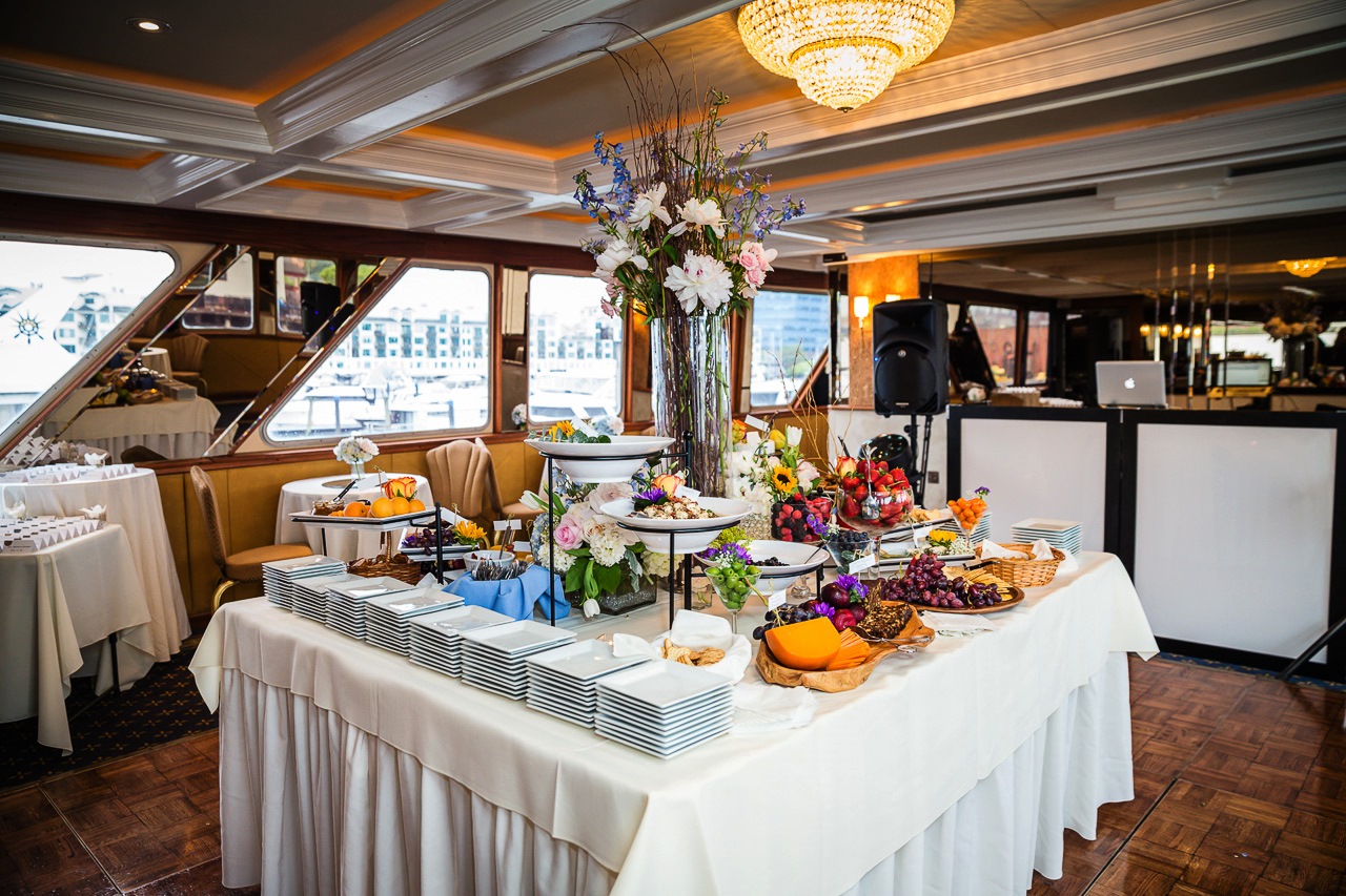 Photo of Smooth Sailing Celebrations in Weehawken City, New Jersey, United States - 2 Picture of Restaurant, Food, Point of interest, Establishment