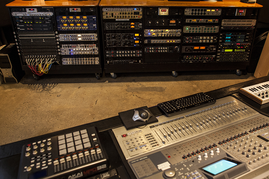 Photo of New Record Studios in Jersey City, New Jersey, United States - 1 Picture of Point of interest, Establishment