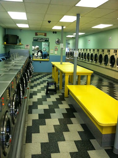 Photo of J P Park Laundromat in Rutherford City, New Jersey, United States - 2 Picture of Point of interest, Establishment, Store, Home goods store, Laundry