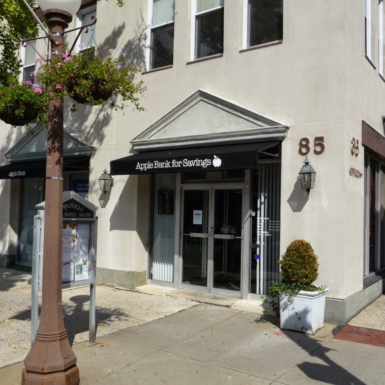 Photo of Apple Bank in Bronxville City, New York, United States - 1 Picture of Point of interest, Establishment, Finance, Bank