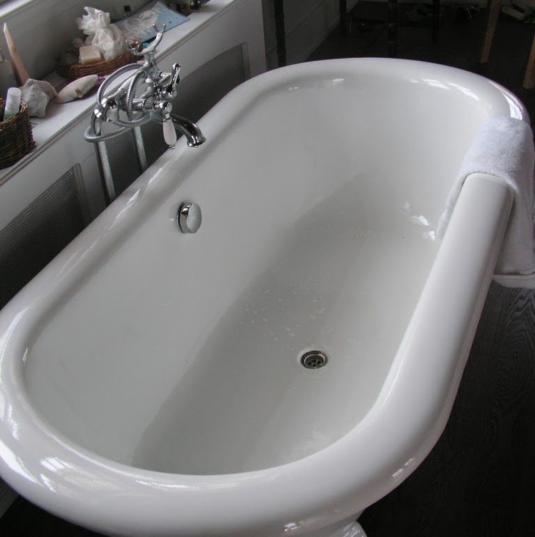 Photo of NYC BATHTUB REGLAZERS SERVICES INC in New York City, New York, United States - 1 Picture of Point of interest, Establishment, Store, Home goods store, General contractor