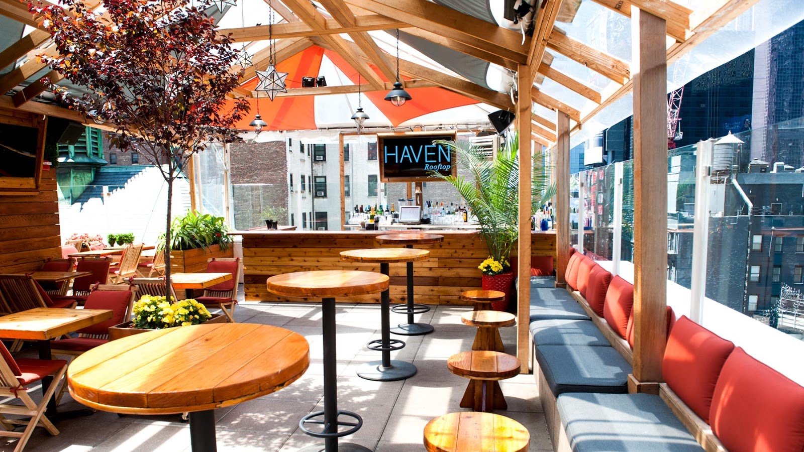 Photo of Haven Rooftop in New York City, New York, United States - 2 Picture of Restaurant, Food, Point of interest, Establishment, Bar, Night club