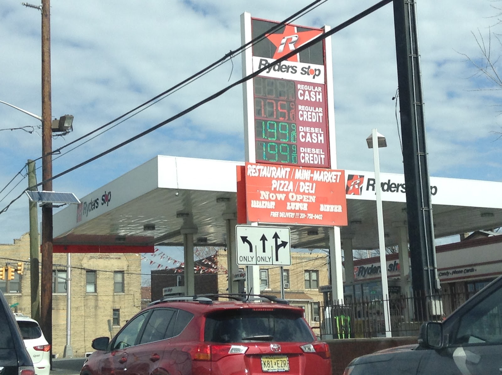 Photo of Ryders Stop in North Bergen City, New Jersey, United States - 1 Picture of Food, Point of interest, Establishment, Store, Gas station, Convenience store