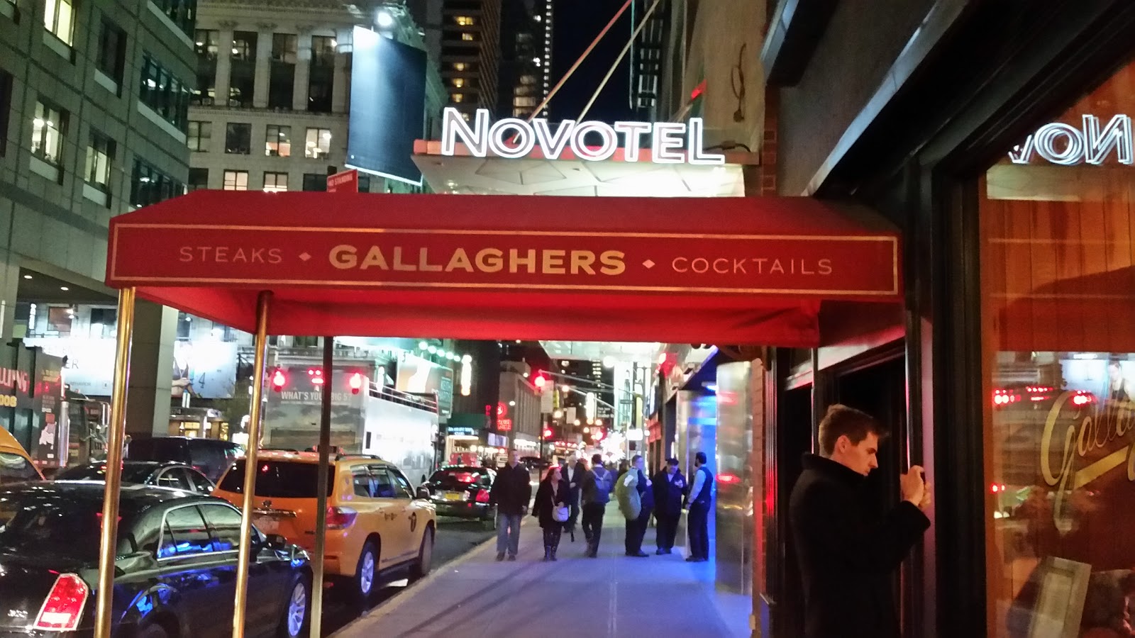 Photo of Gallaghers Steakhouse in New York City, New York, United States - 4 Picture of Restaurant, Food, Point of interest, Establishment, Bar