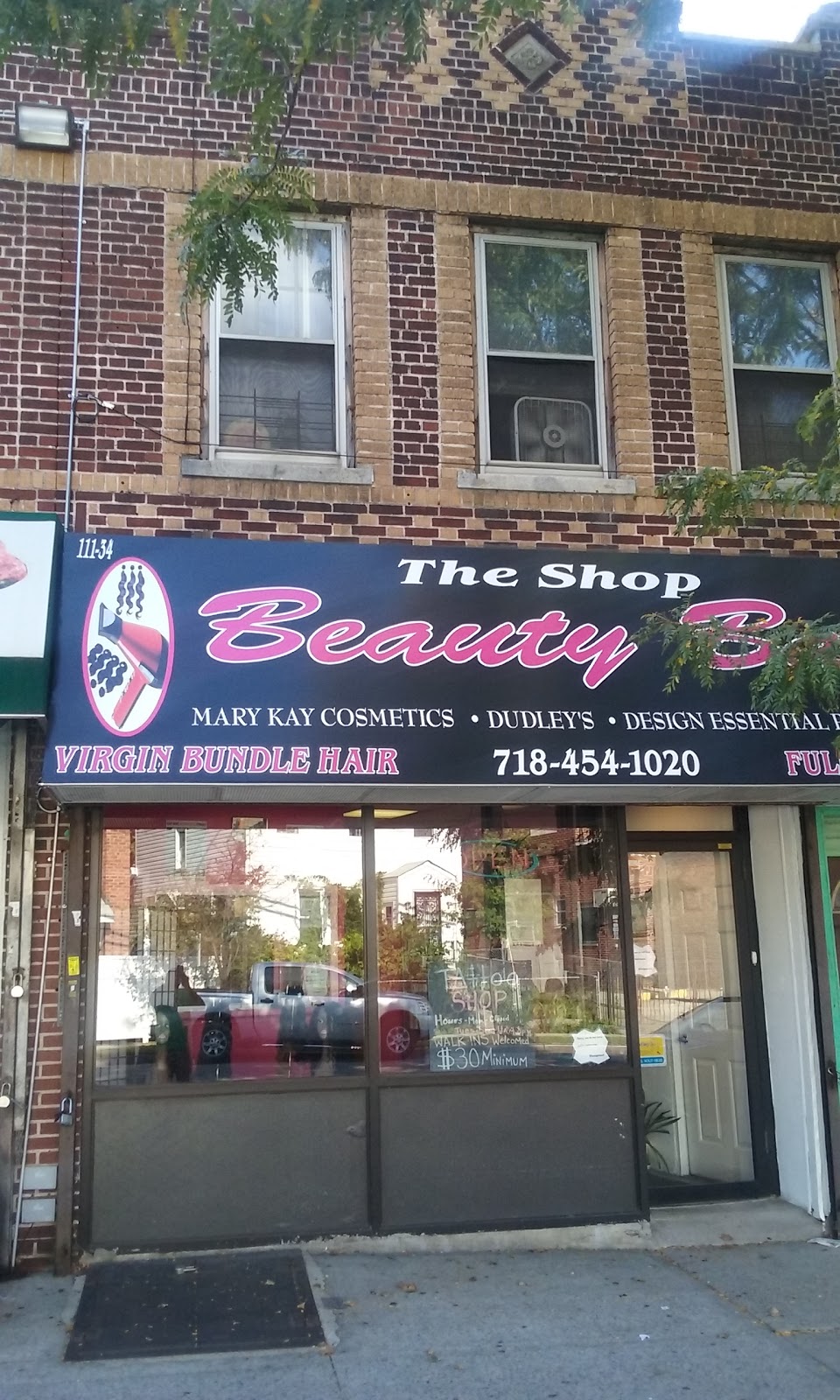 Photo of The Shop Beauty Bar in Queens City, New York, United States - 1 Picture of Point of interest, Establishment, Beauty salon, Hair care