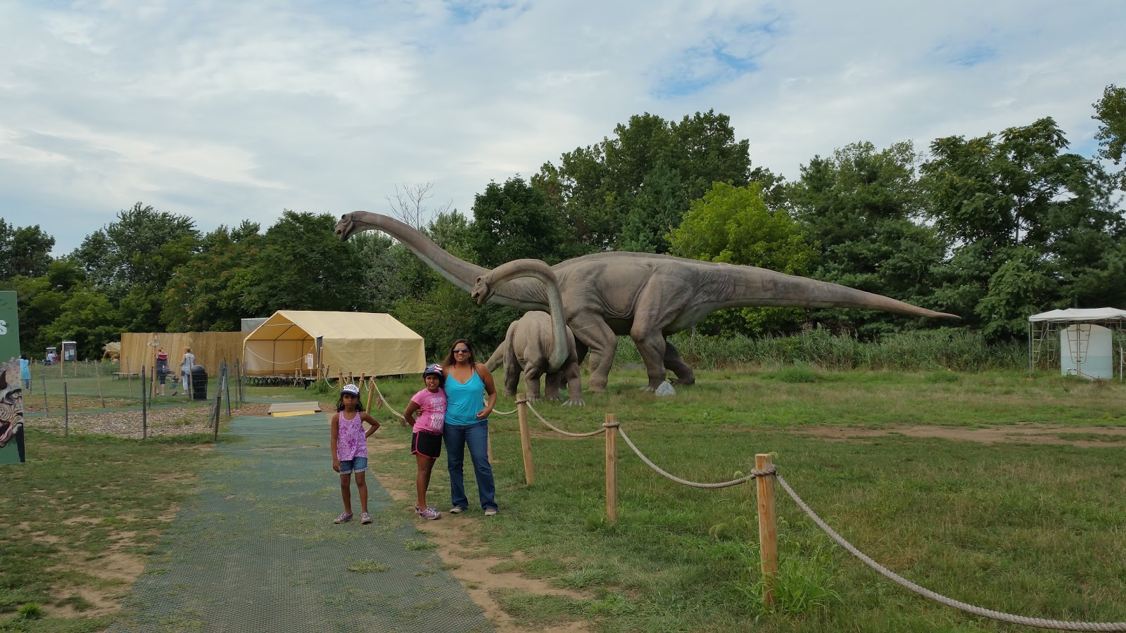 Photo of Field Station: Dinosaurs in Leonia City, New Jersey, United States - 2 Picture of Point of interest, Establishment, Amusement park