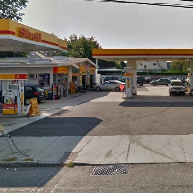 Photo of New Hyde Park Service Station - Shell in New Hyde Park City, New York, United States - 6 Picture of Restaurant, Food, Point of interest, Establishment, Store, Meal takeaway, Bar, Gas station, Car repair, Liquor store