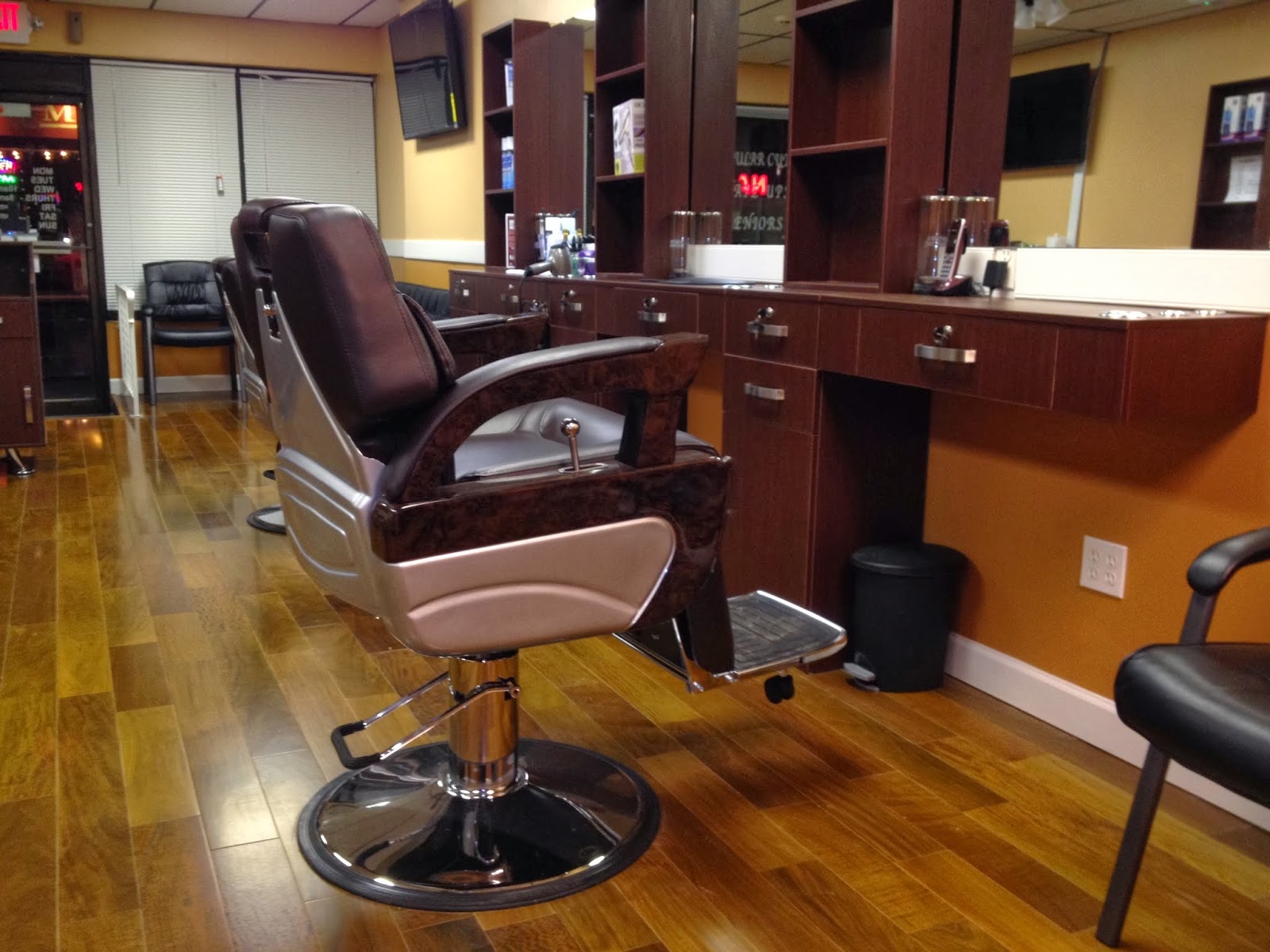 Photo of Signature Cuts BarberShop in Nutley City, New Jersey, United States - 3 Picture of Point of interest, Establishment, Health, Hair care