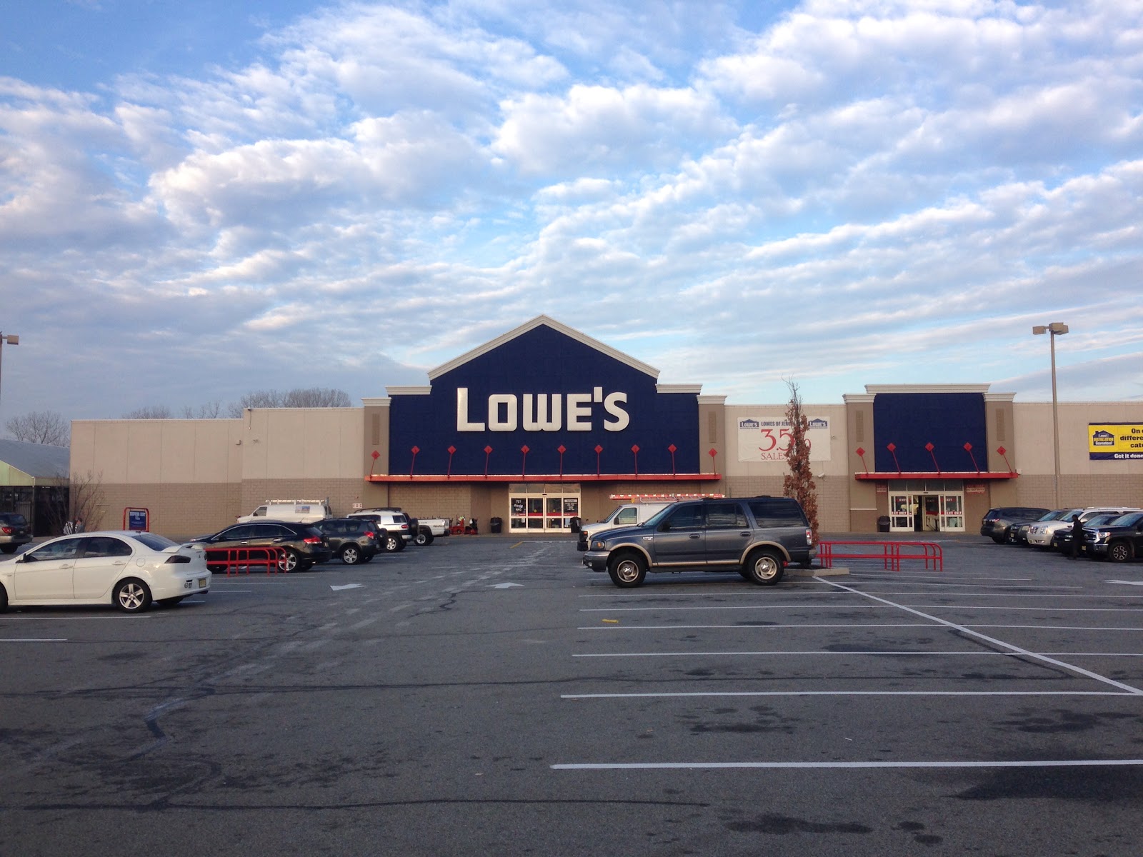 Photo of Lowe's Home Improvement in Jersey City, New Jersey, United States - 1 Picture of Point of interest, Establishment, Store, Home goods store, Furniture store, Hardware store