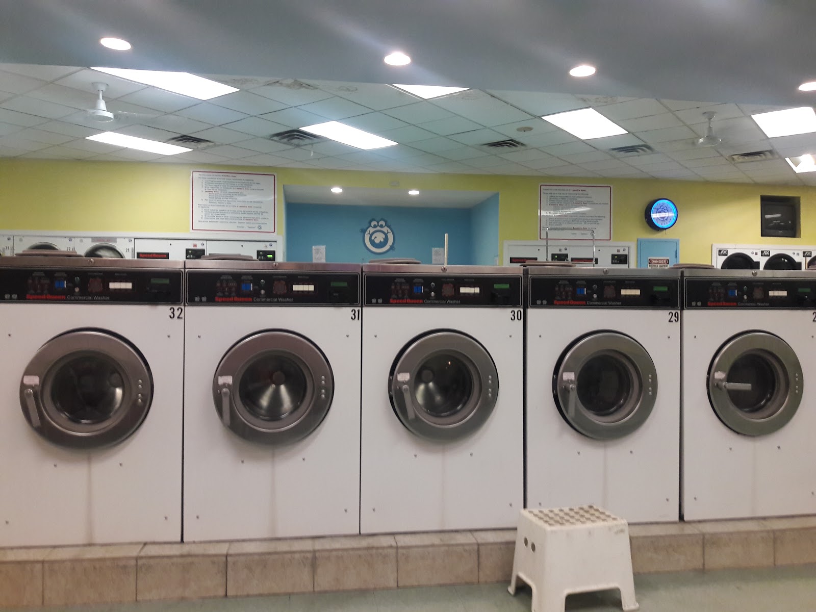 Photo of Laundryzone in East Orange City, New Jersey, United States - 1 Picture of Point of interest, Establishment, Laundry