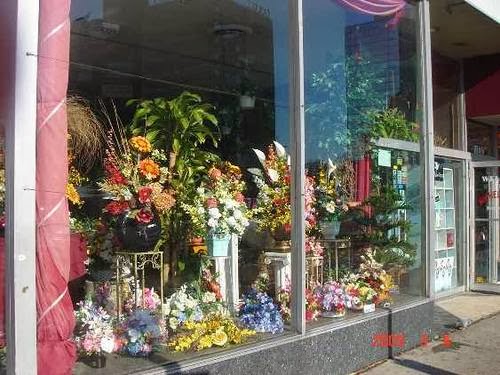 Photo of Danas Flower Shop in Forest Hills City, New York, United States - 5 Picture of Point of interest, Establishment, Store, Home goods store, Florist