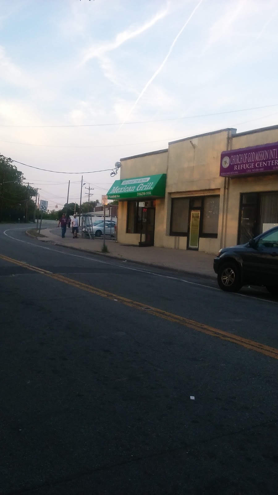 Photo of El Cafe De Hoya Mexican Grill in Elmont City, New York, United States - 2 Picture of Restaurant, Food, Point of interest, Establishment