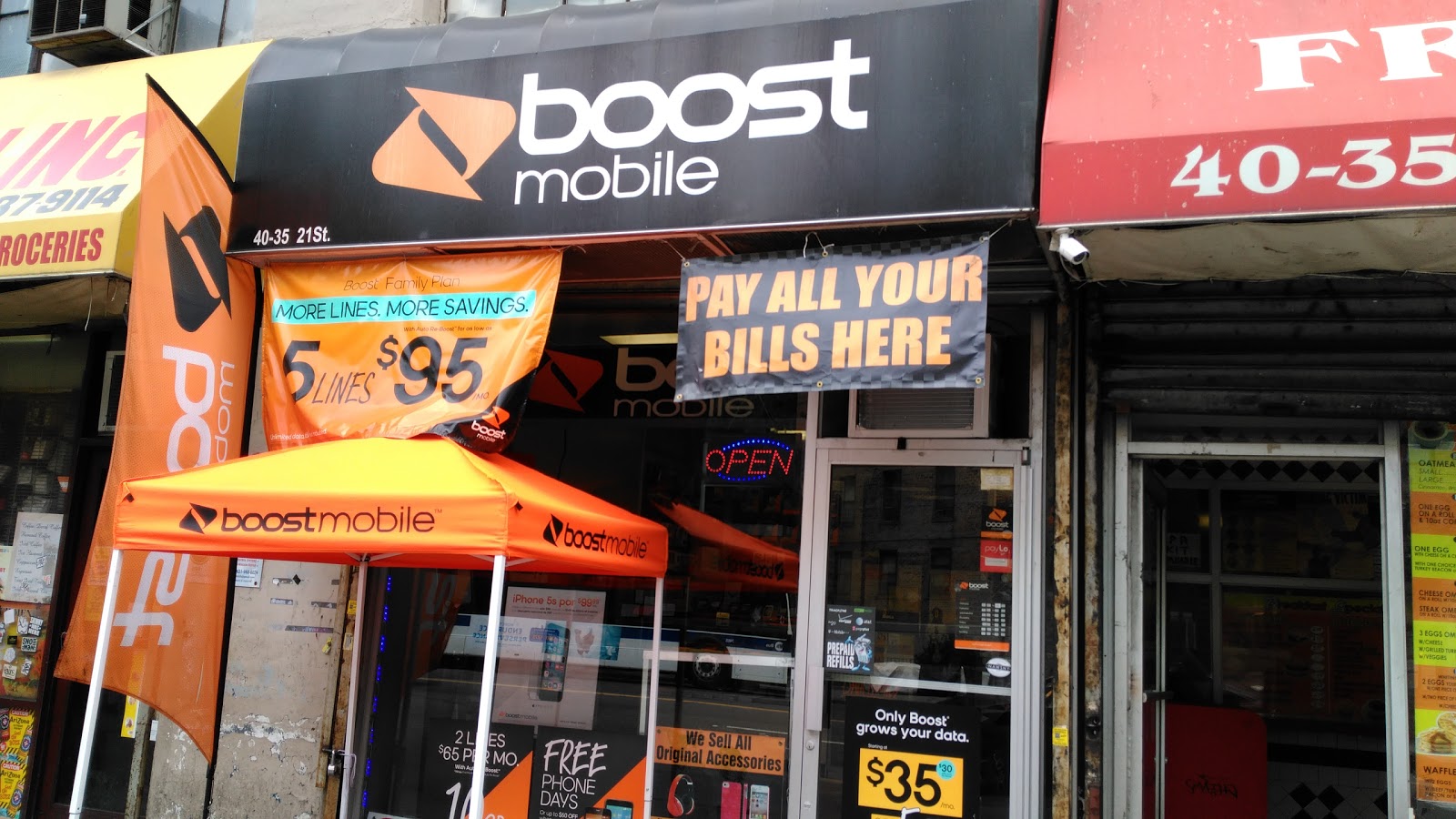 Photo of Boost Mobile Store by Citi Tech Wireless Inc. in Queens City, New York, United States - 1 Picture of Point of interest, Establishment