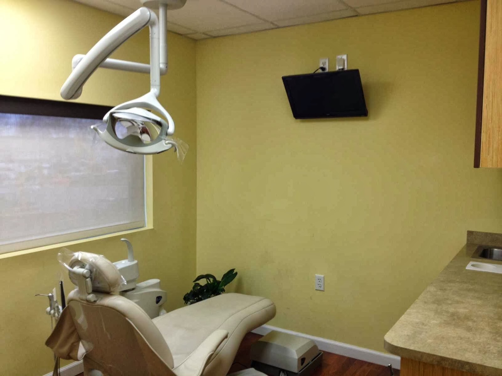 Photo of Tilun Chan DDS in Englewood City, New Jersey, United States - 5 Picture of Point of interest, Establishment, Health, Dentist