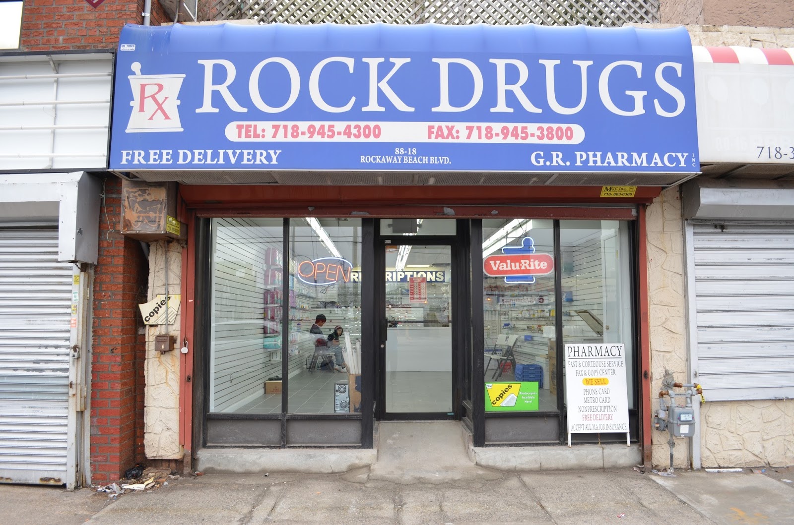 Photo of Rock Drugs in Far Rockaway City, New York, United States - 1 Picture of Point of interest, Establishment, Finance, Store, Atm, Health, Pharmacy