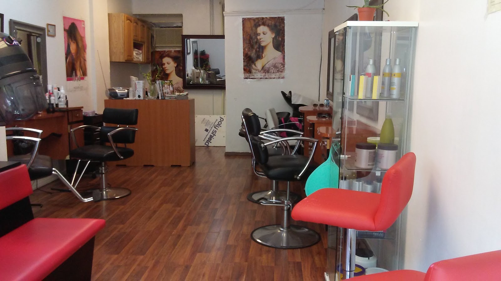 Photo of Diligent Hair Spa in Bronx City, New York, United States - 5 Picture of Point of interest, Establishment, Hair care