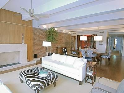 Photo of vacation rental in New York City, New York, United States - 1 Picture of Point of interest, Establishment, Real estate agency, Travel agency