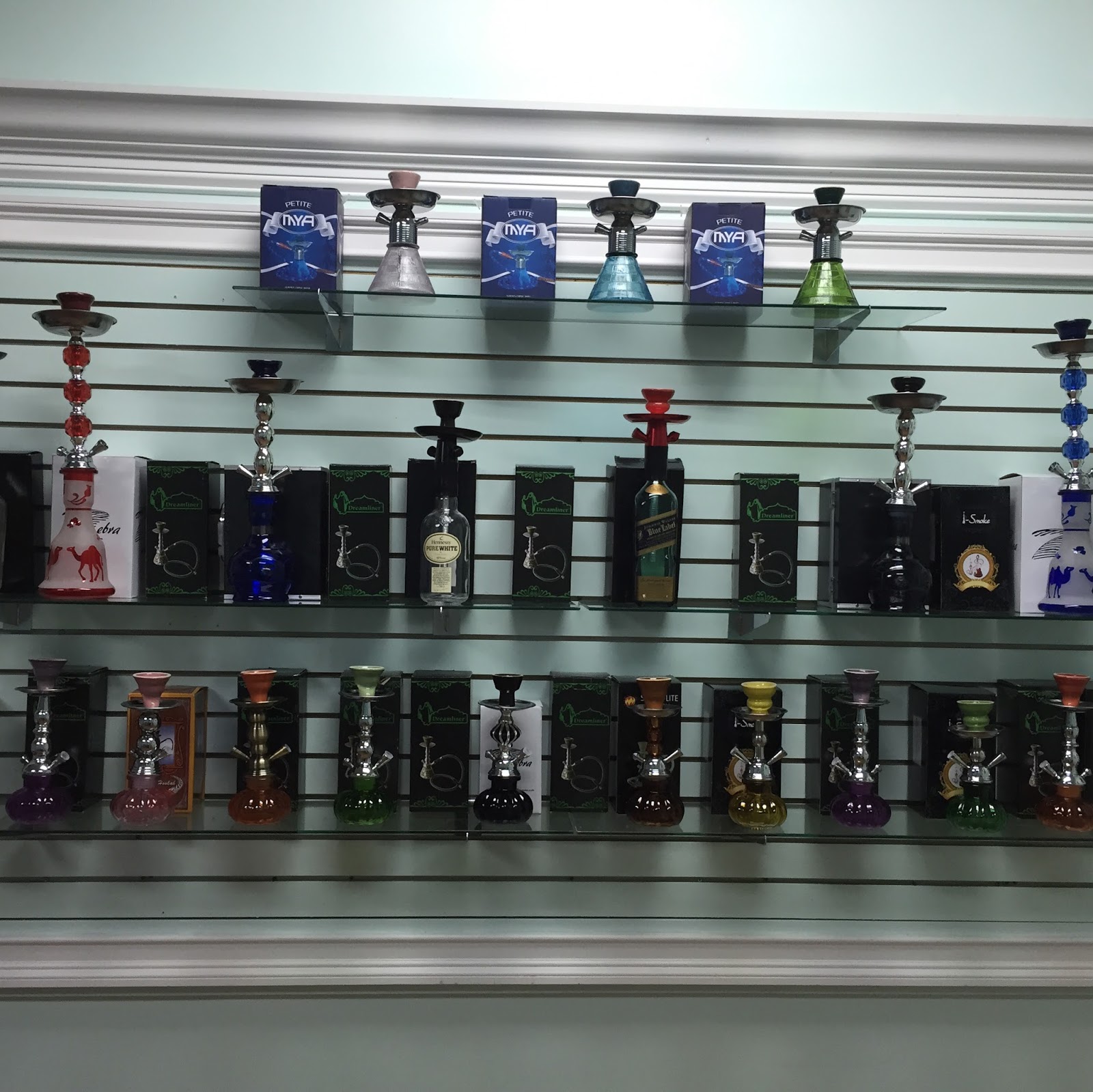 Photo of Cloud 9 smoke shop inc in Freeport City, New York, United States - 1 Picture of Point of interest, Establishment, Store
