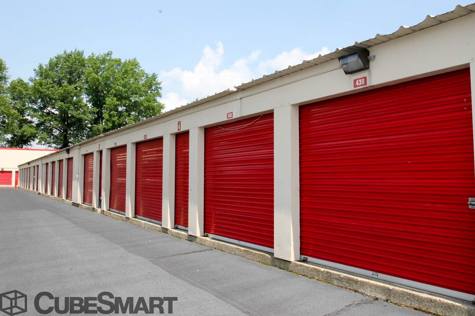 Photo of CubeSmart Self Storage in Linden City, New Jersey, United States - 5 Picture of Point of interest, Establishment, Store, Moving company, Storage