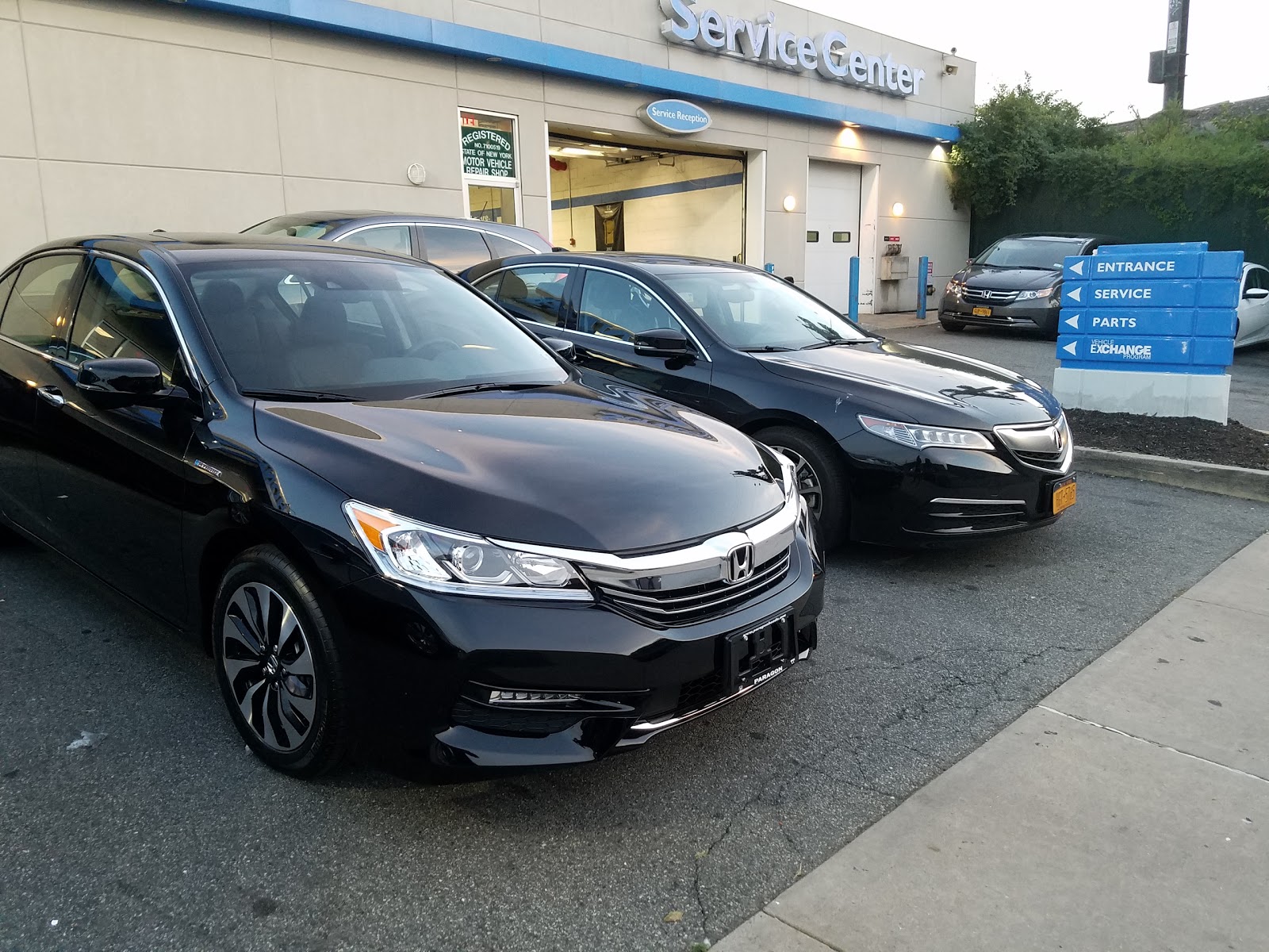 Photo of Paragon Honda Service Center in Queens City, New York, United States - 3 Picture of Point of interest, Establishment, Store, Car repair