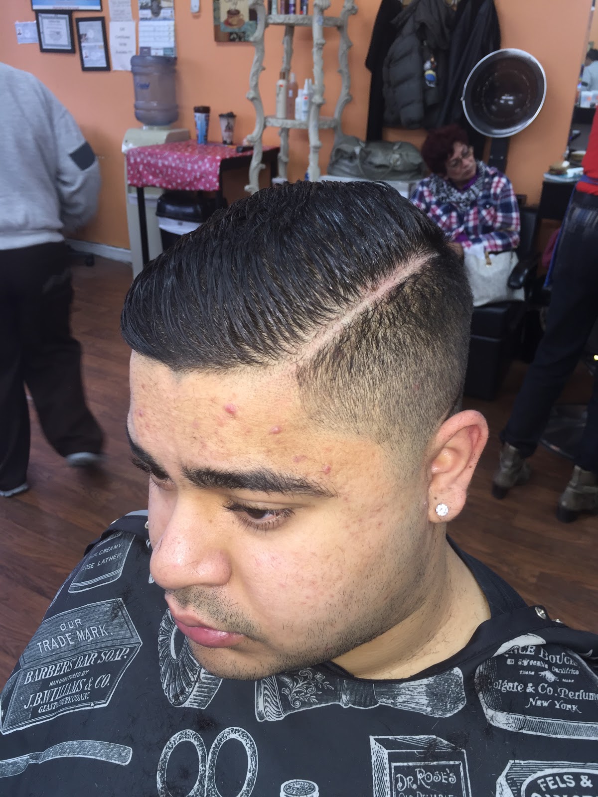 Photo of hair xpress salon and barbershop in Queens City, New York, United States - 5 Picture of Point of interest, Establishment, Health, Hair care