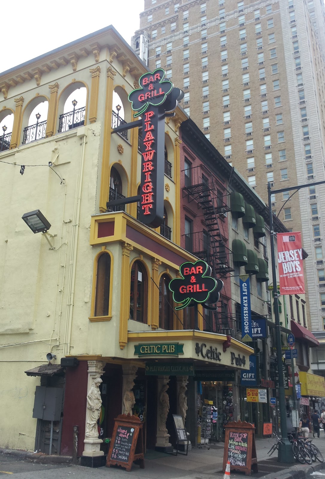 Photo of Playwright Celtic Pub in New York City, New York, United States - 6 Picture of Restaurant, Food, Point of interest, Establishment, Bar