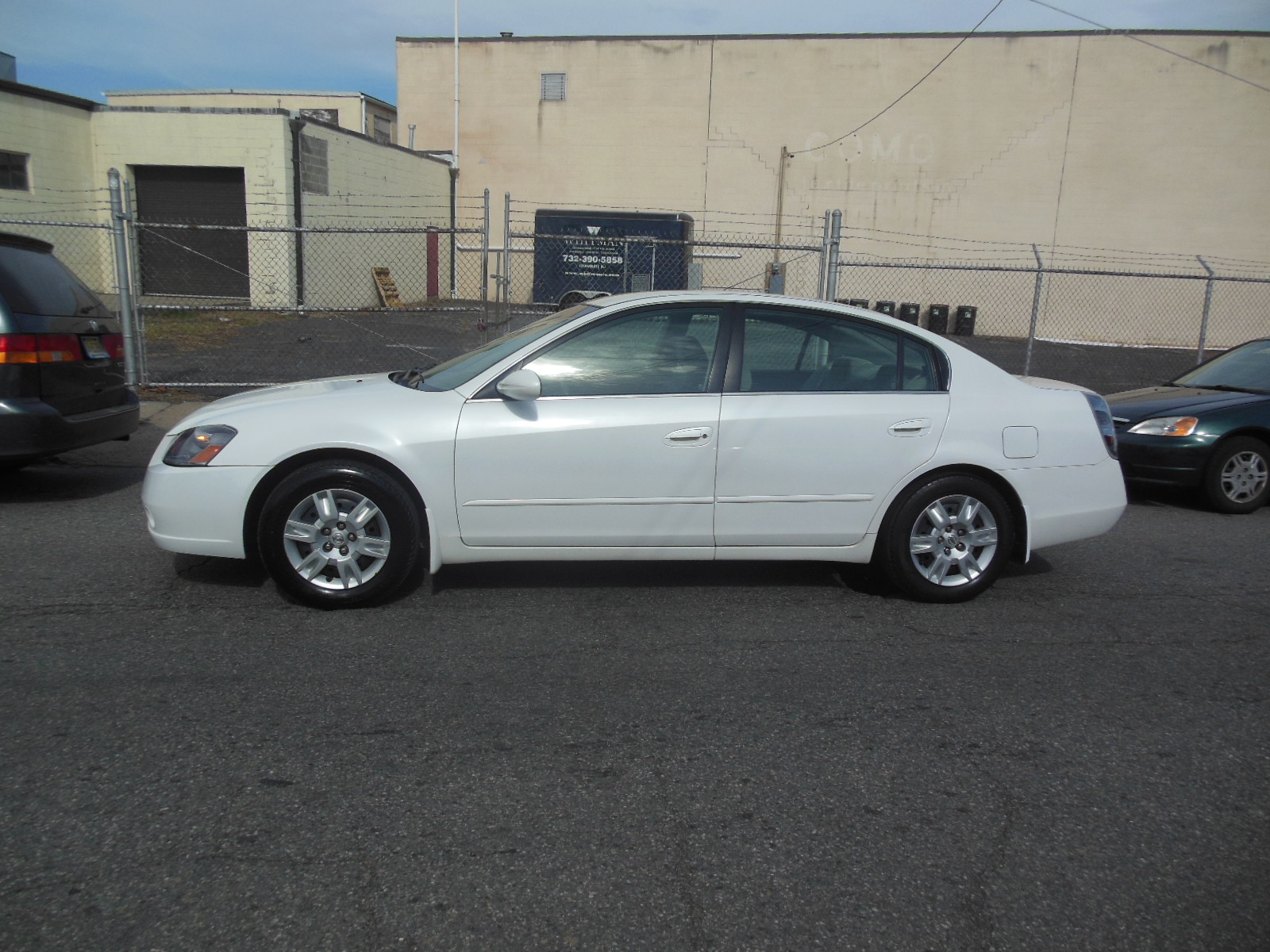 Photo of Sunshine Auto Sales in Paterson City, New Jersey, United States - 10 Picture of Point of interest, Establishment, Car dealer, Store