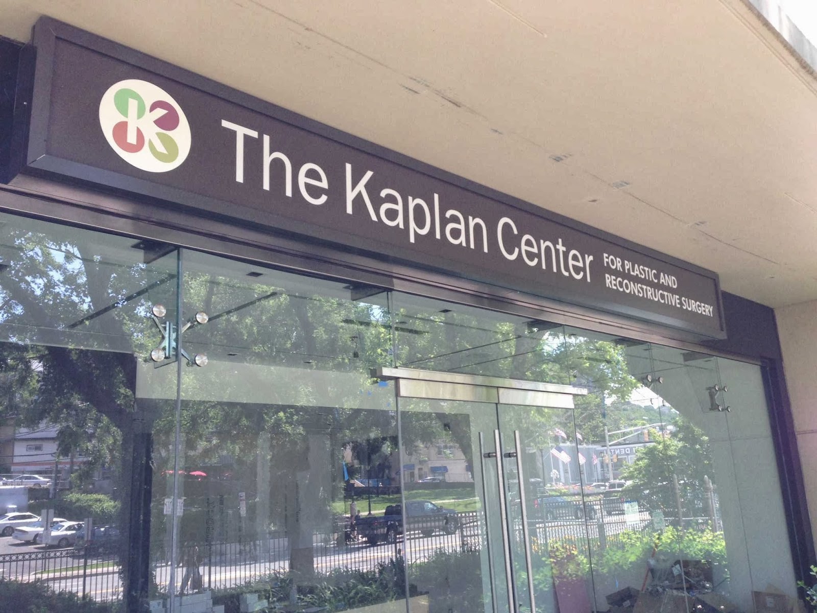 Photo of The Kaplan Center for Plastic & Reconstructive Surgery in Edgewater City, New Jersey, United States - 3 Picture of Point of interest, Establishment, Health, Doctor