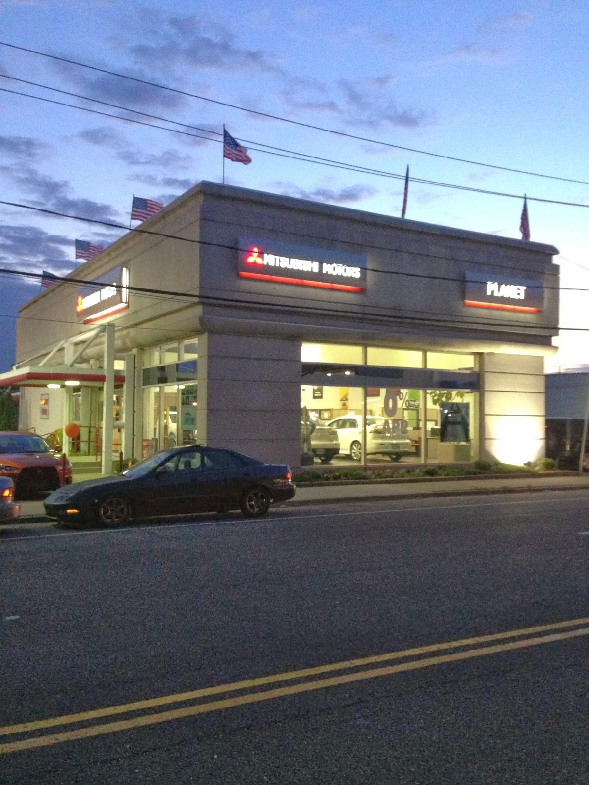 Photo of Planet Mitsubishi in Hempstead City, New York, United States - 6 Picture of Point of interest, Establishment, Car dealer, Store, Car repair