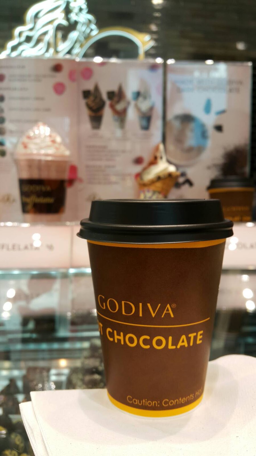 Photo of Godiva Chocolatier - 7th Avenue in New York City, New York, United States - 8 Picture of Food, Point of interest, Establishment, Store