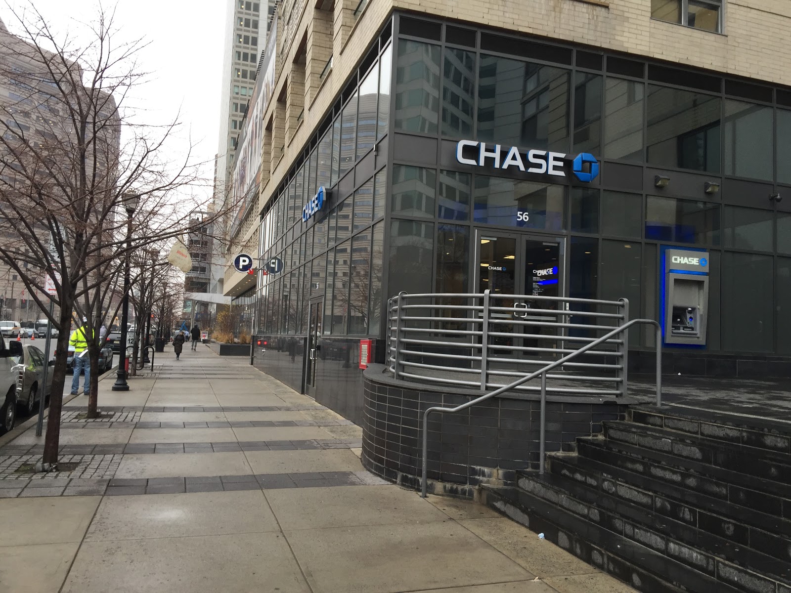 Photo of Chase Bank in Jersey City, New Jersey, United States - 1 Picture of Point of interest, Establishment, Finance, Atm, Bank