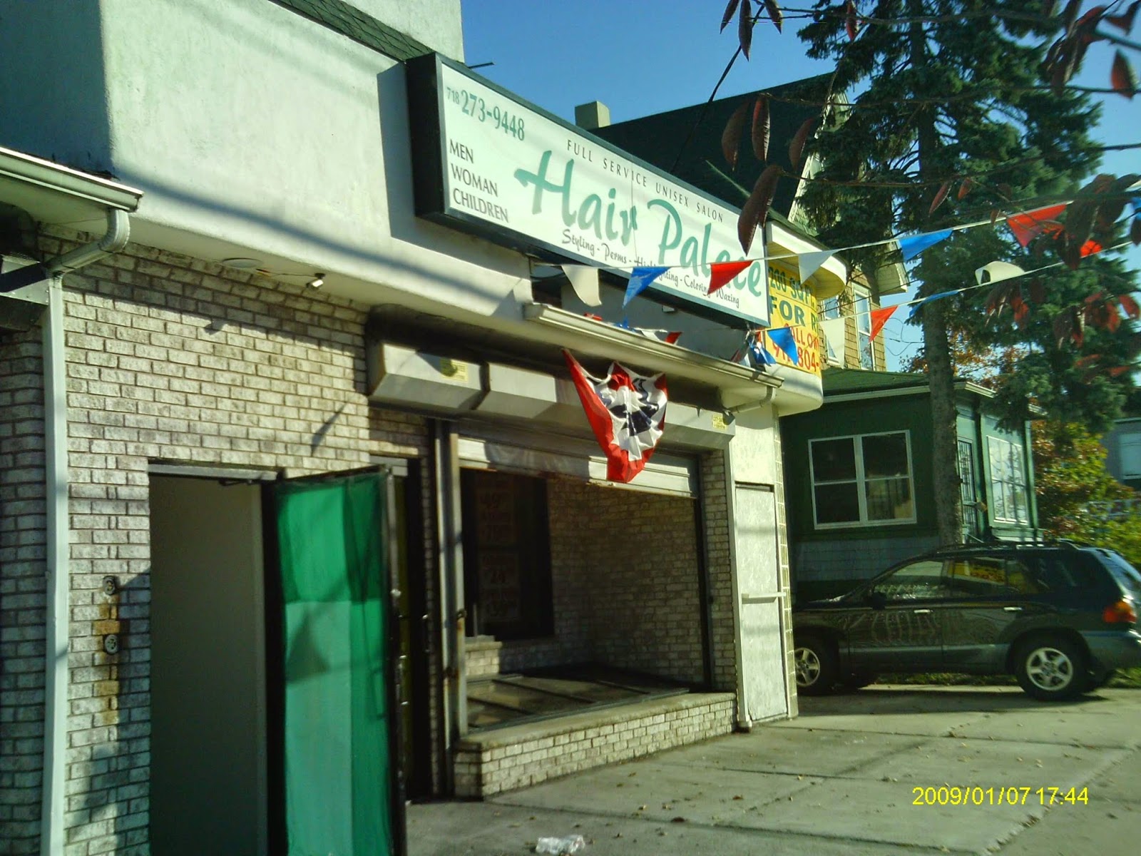 Photo of Hair Palace in Staten Island City, New York, United States - 2 Picture of Point of interest, Establishment, Beauty salon, Hair care