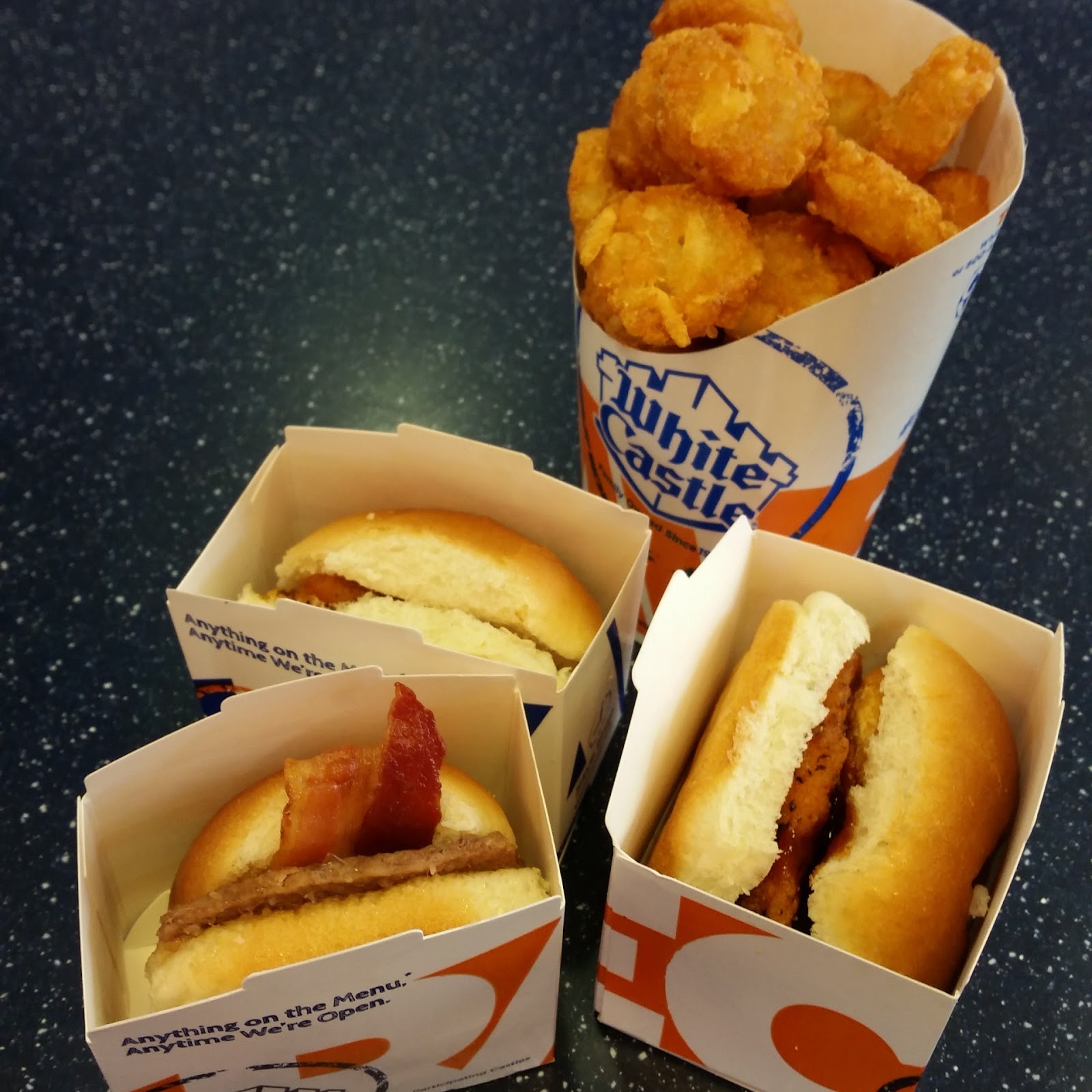 Photo of White Castle in sunnyside City, New York, United States - 1 Picture of Restaurant, Food, Point of interest, Establishment