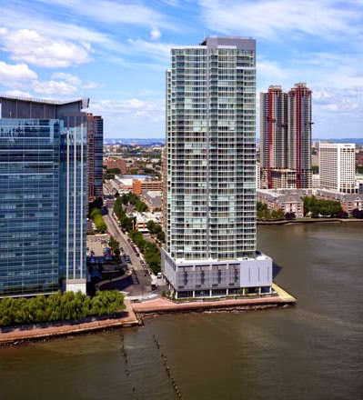 Photo of Crystal Point Condos in Jersey City, New Jersey, United States - 9 Picture of Point of interest, Establishment
