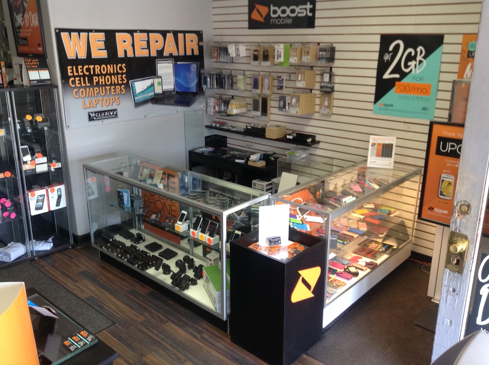 Photo of Boost Mobile Store by xclusive electronics & variety in Elizabeth City, New Jersey, United States - 2 Picture of Point of interest, Establishment