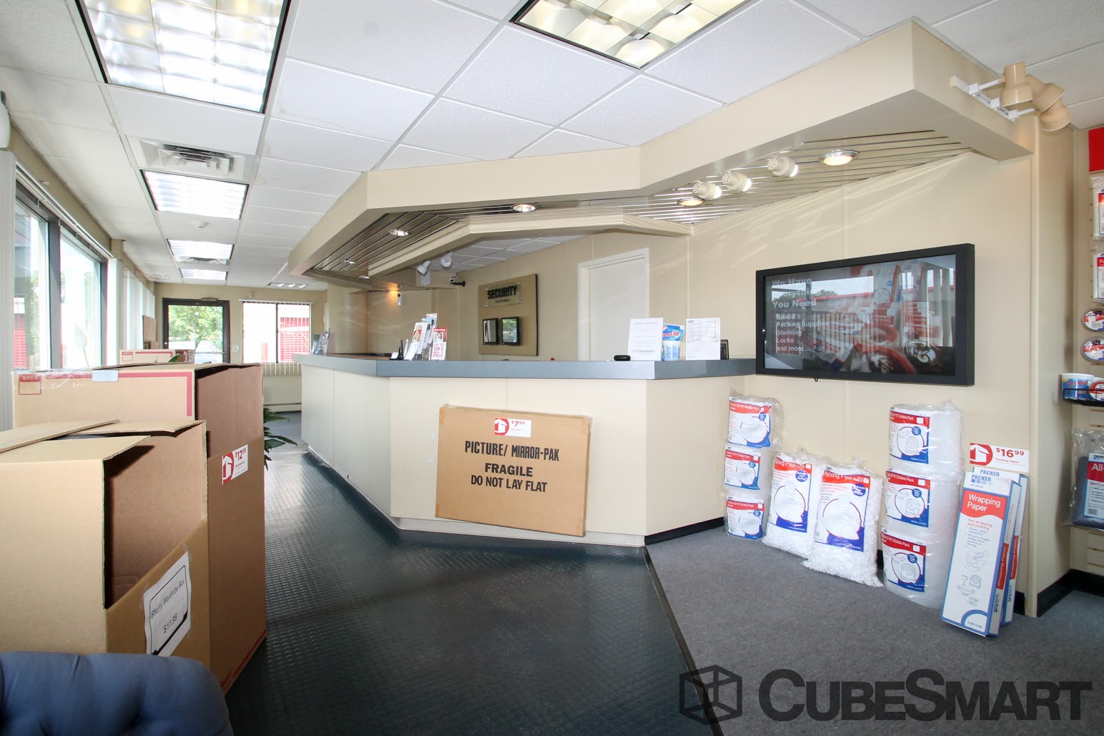 Photo of CubeSmart Self Storage in Cranford City, New Jersey, United States - 3 Picture of Point of interest, Establishment, Store, Moving company, Storage