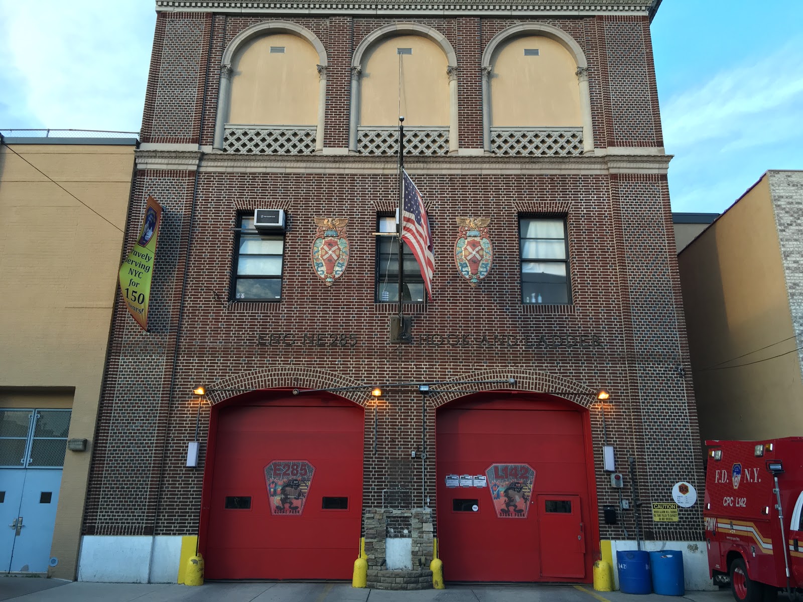 Photo of FDNY Engine 285 & Ladder 142 in Queens City, New York, United States - 6 Picture of Point of interest, Establishment, Fire station