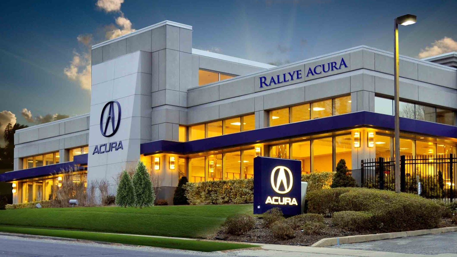 Photo of Rallye Acura in Roslyn City, New York, United States - 1 Picture of Point of interest, Establishment, Car dealer, Store