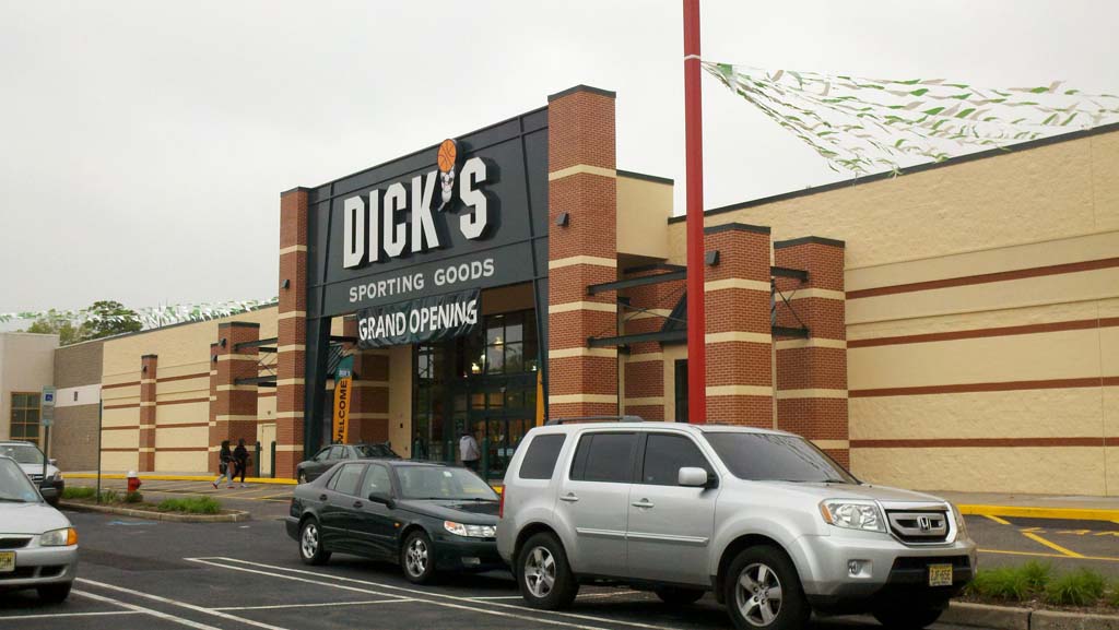 Photo of Dick's Sporting Goods in Union City, New Jersey, United States - 2 Picture of Point of interest, Establishment, Store, Clothing store, Shoe store