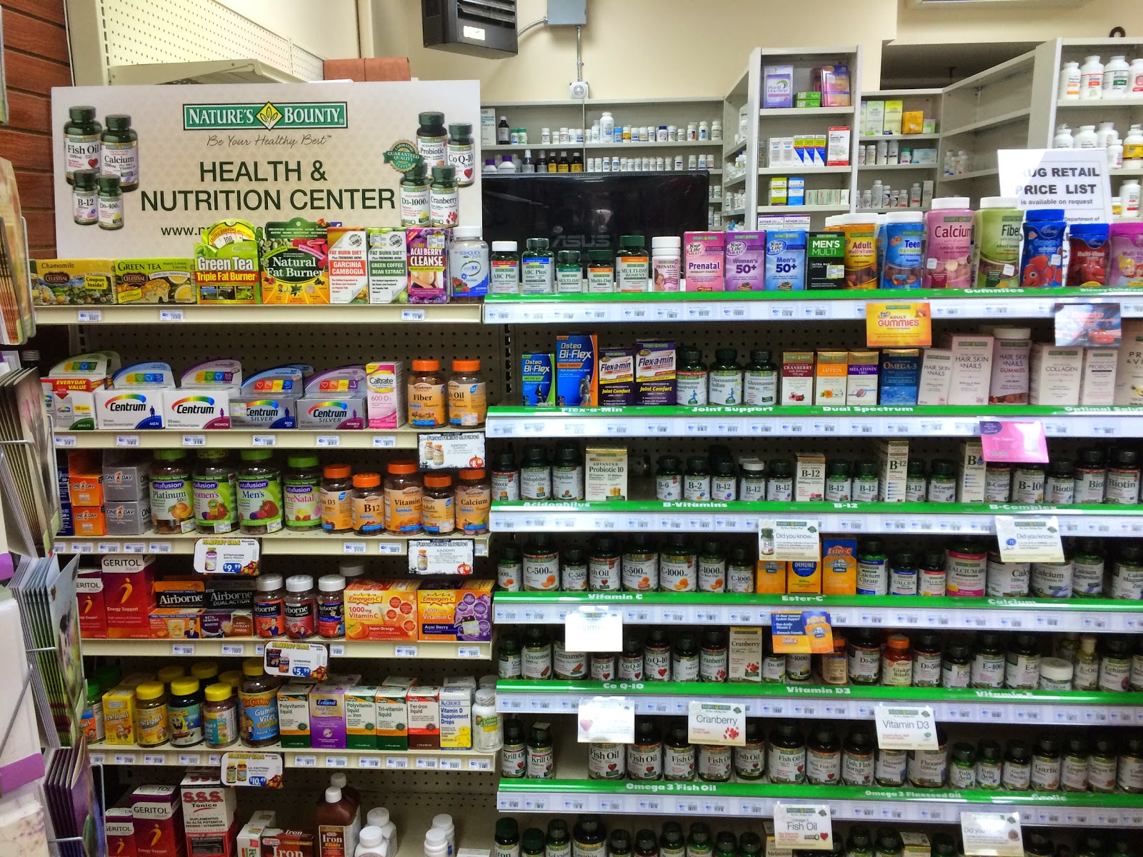 Photo of Isabels Pharmacy Inc. in Bronx City, New York, United States - 9 Picture of Point of interest, Establishment, Finance, Store, Health, Pharmacy