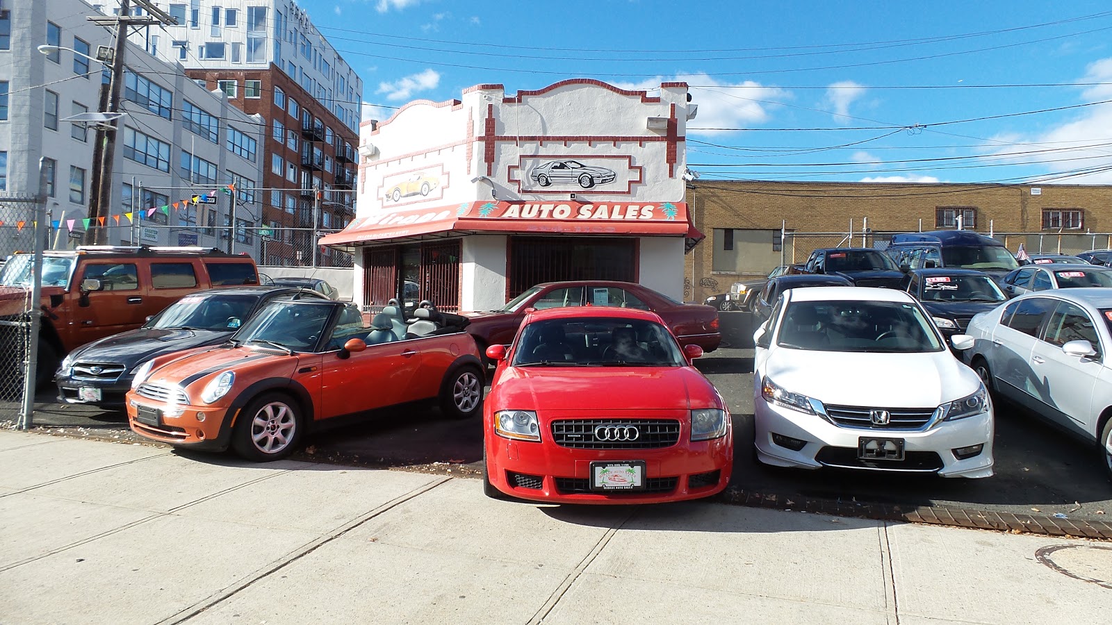 Photo of Mirage Auto Sales in Newark City, New Jersey, United States - 2 Picture of Point of interest, Establishment, Car dealer, Store