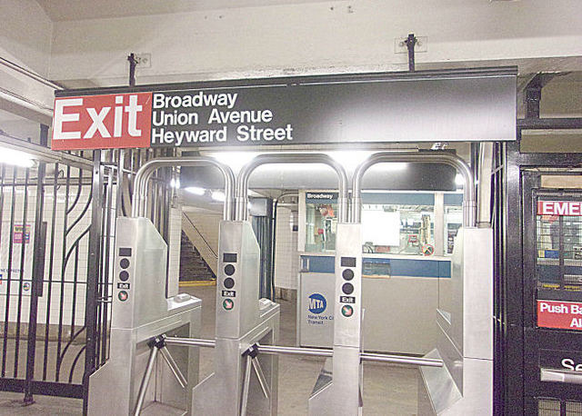 Photo of Broadway in Brooklyn City, New York, United States - 3 Picture of Point of interest, Establishment, Transit station, Subway station