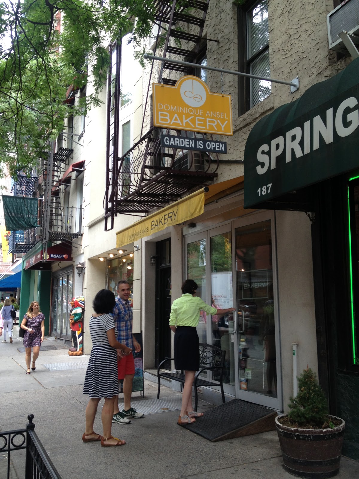 Photo of Dominique Ansel Bakery in New York City, New York, United States - 4 Picture of Food, Point of interest, Establishment, Store, Bakery