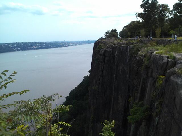Photo of Palisades Interstate Park Commission: State Line Lookout in Alpine City, New Jersey, United States - 2 Picture of Point of interest, Establishment, Park