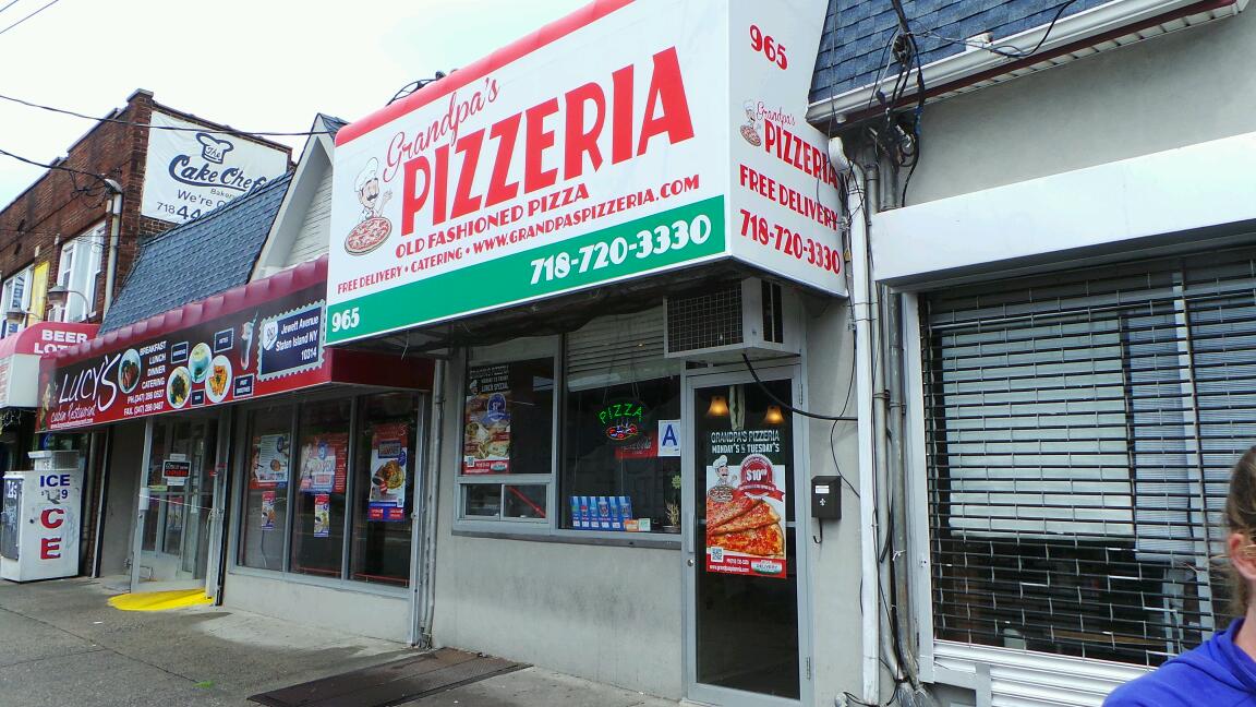 Photo of Pi Pizzeria in Staten Island City, New York, United States - 1 Picture of Restaurant, Food, Point of interest, Establishment