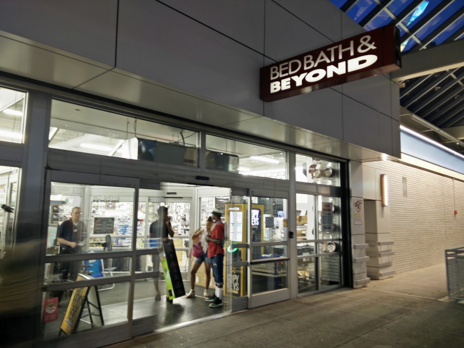 Photo of Bed Bath & Beyond in Queens City, New York, United States - 1 Picture of Point of interest, Establishment, Store, Home goods store