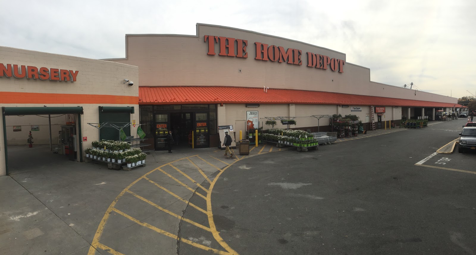 Photo of The Home Depot in Flushing City, New York, United States - 2 Picture of Point of interest, Establishment, Store, Home goods store, Furniture store, Hardware store