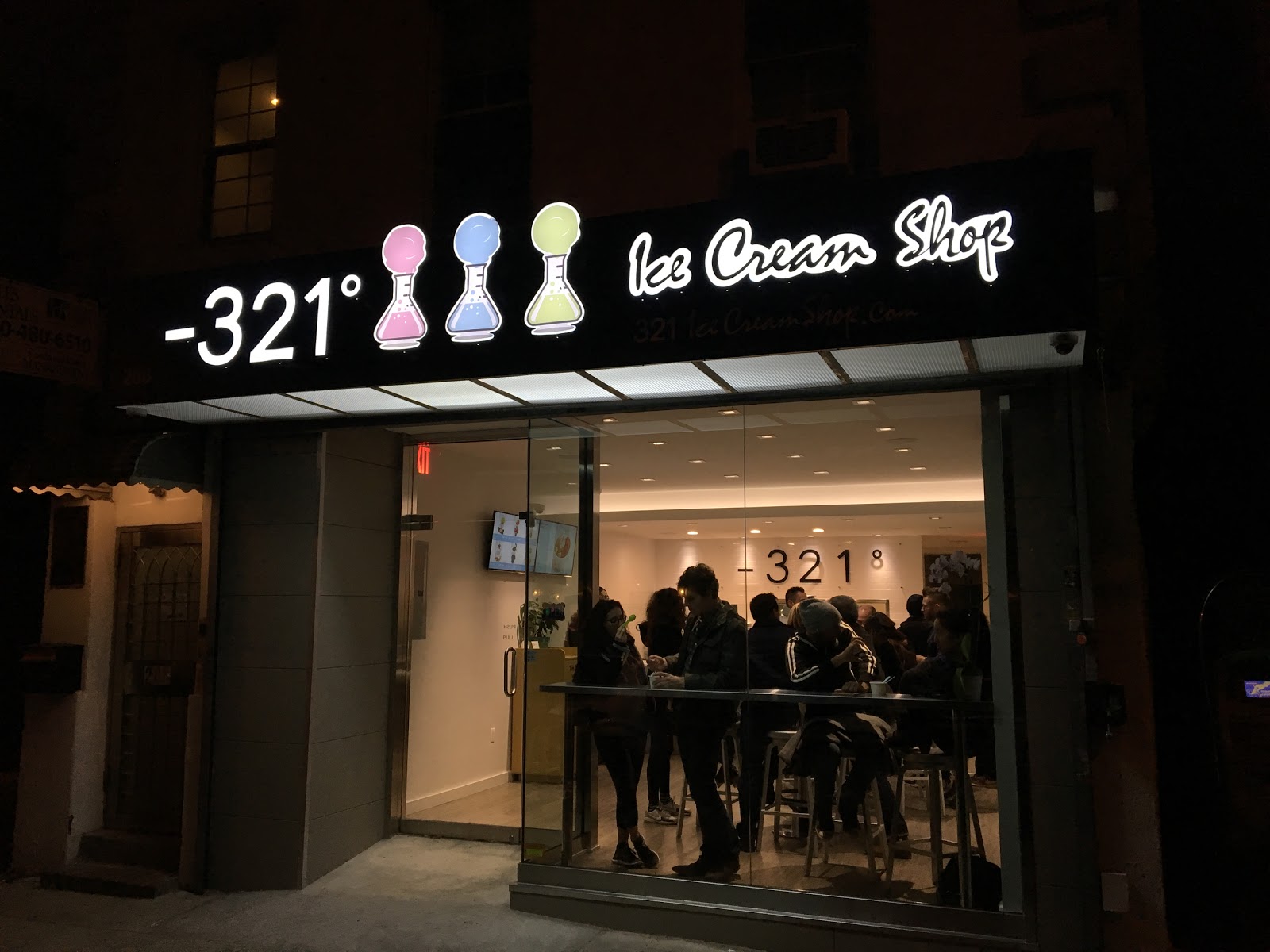 Photo of - 321 ° Ice Cream Shop in Kings County City, New York, United States - 4 Picture of Food, Point of interest, Establishment, Store, Cafe