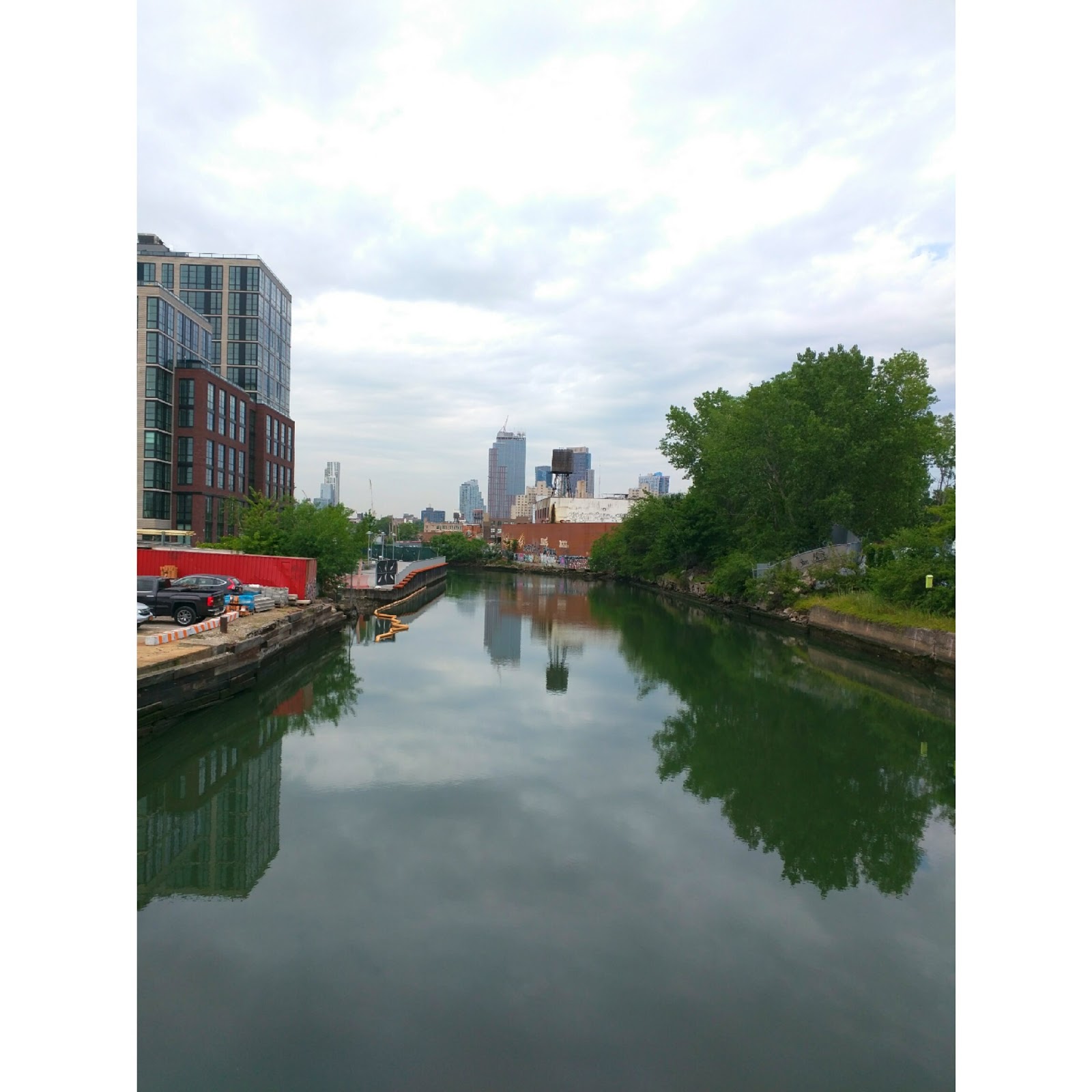 Photo of Gowanus Canal in Kings County City, New York, United States - 2 Picture of Point of interest, Establishment