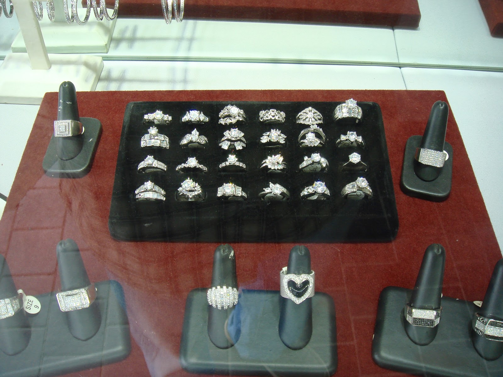 Photo of Lexington Jewelry in Queens City, New York, United States - 6 Picture of Point of interest, Establishment, Store, Jewelry store